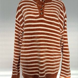 ANDREE BY UNIT Burnt Orange and White Striped Chenille Sweater